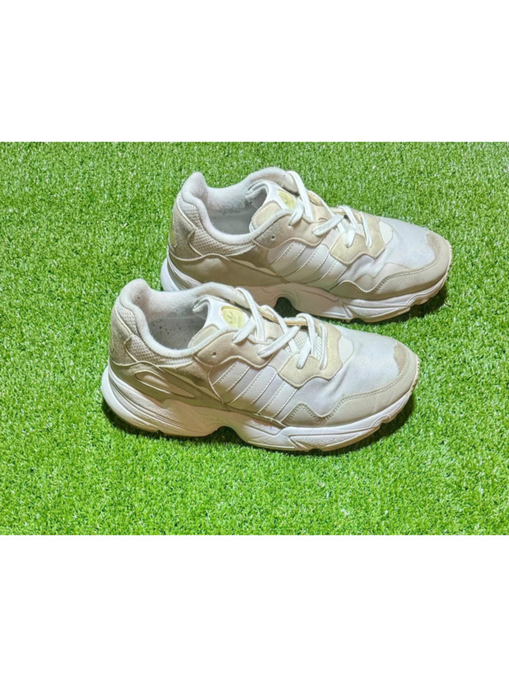 Adidas Falcon Women’s White Cream Sneakers – Size 10